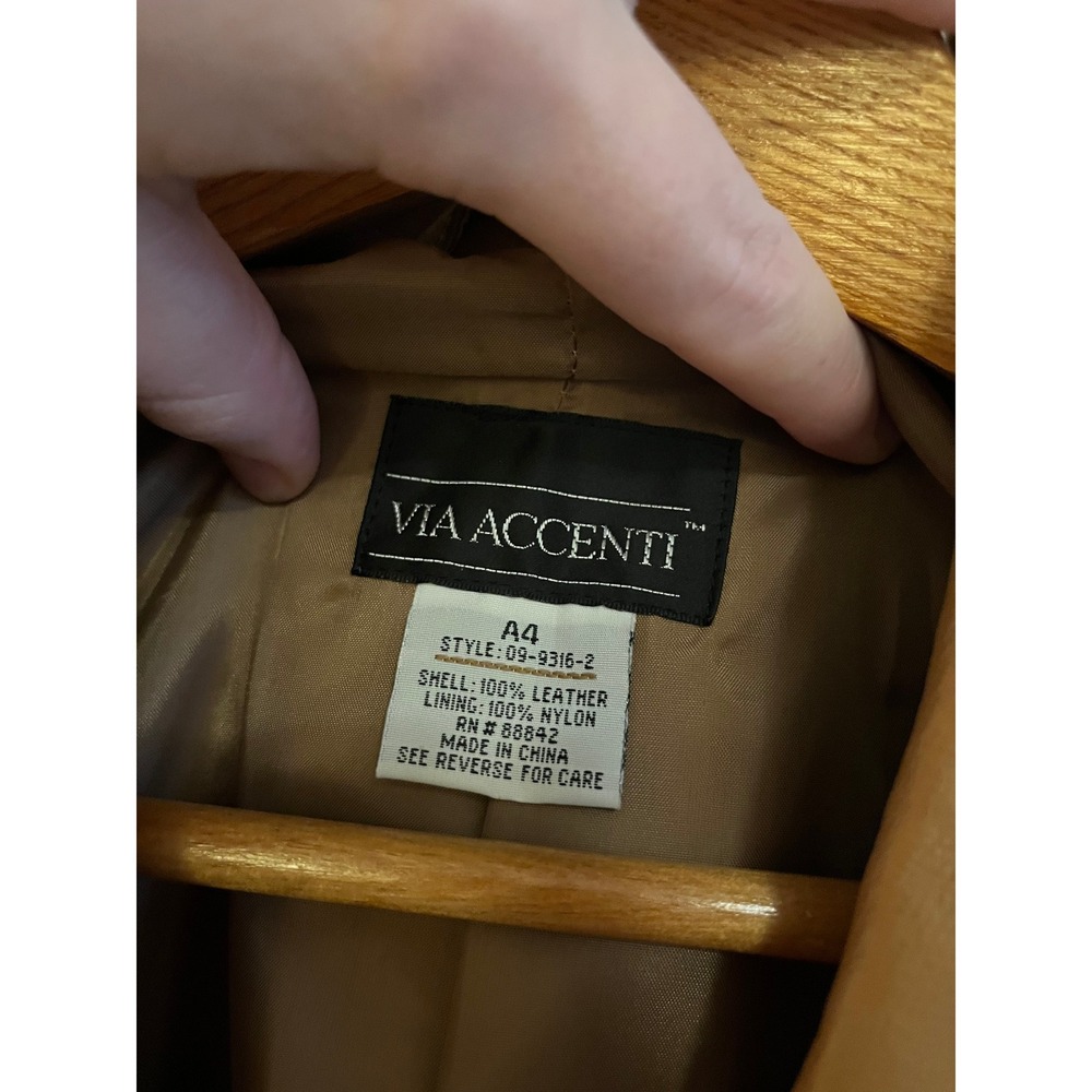 Vintage Via Accenti Leather Jacket - Picture 2 of 8